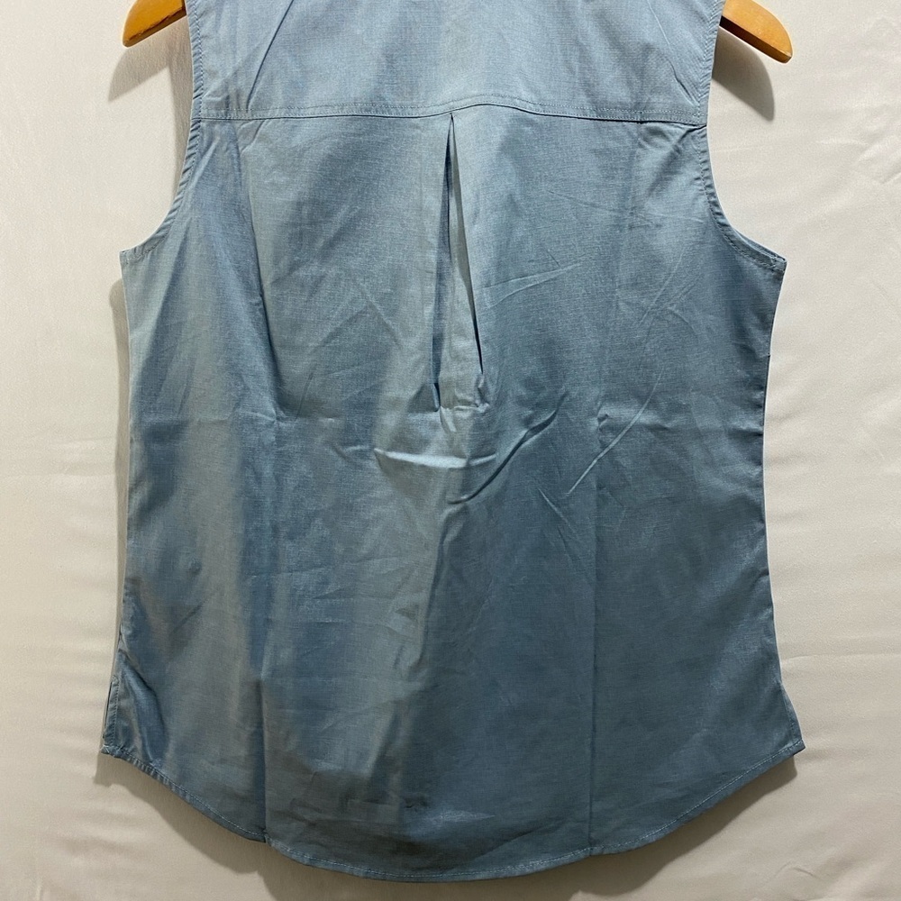 American Outdoorsman Golf sleeveless collared  half-button women’s  Blue size M - Picture 10 of 15